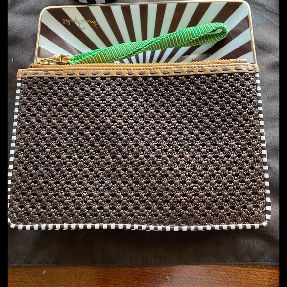 Henri Bendel wristlet